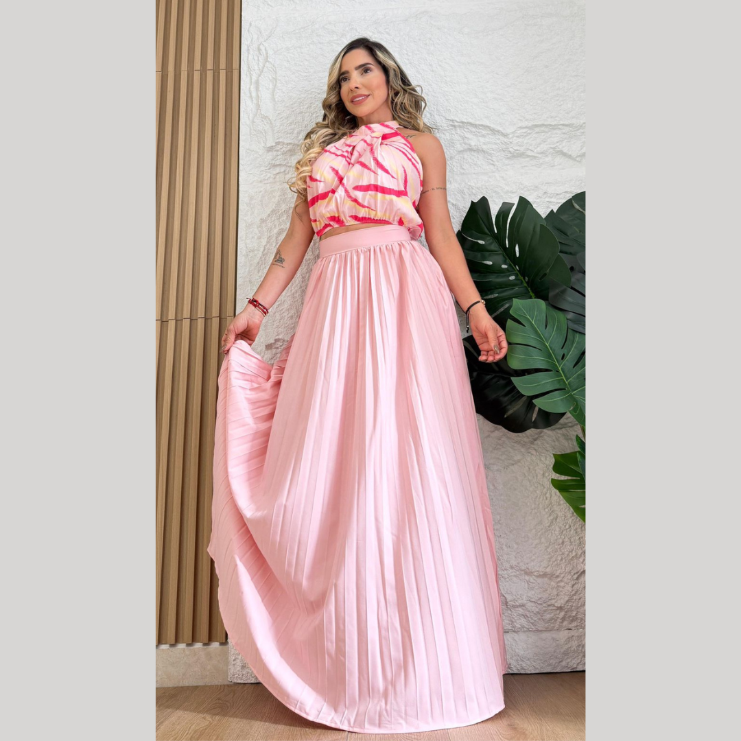 Conjunto Dama Elegante con Blusa Estampada y Falda Plisada Larga