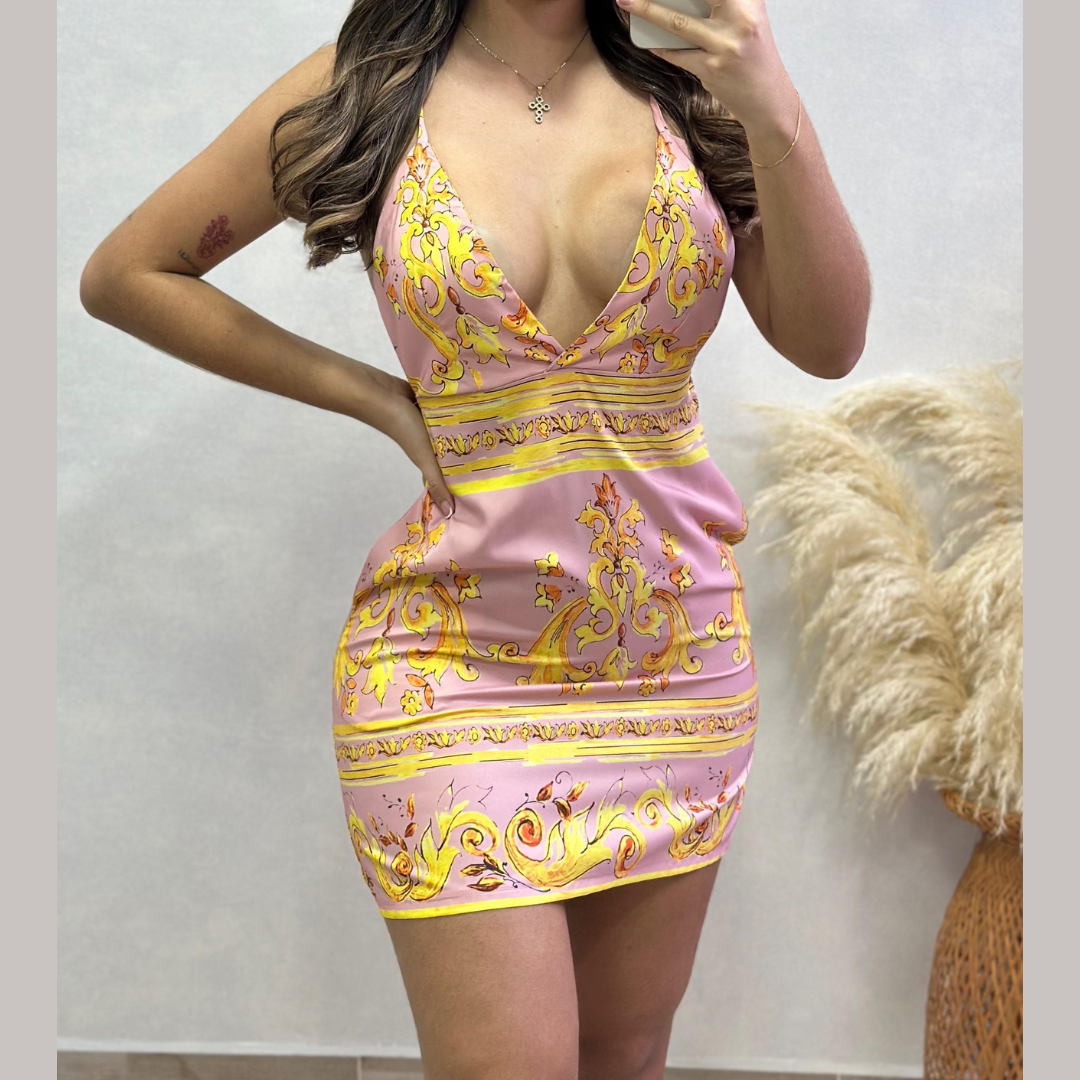 Vestido corto estampado  Escote profundo y tiras delgadas