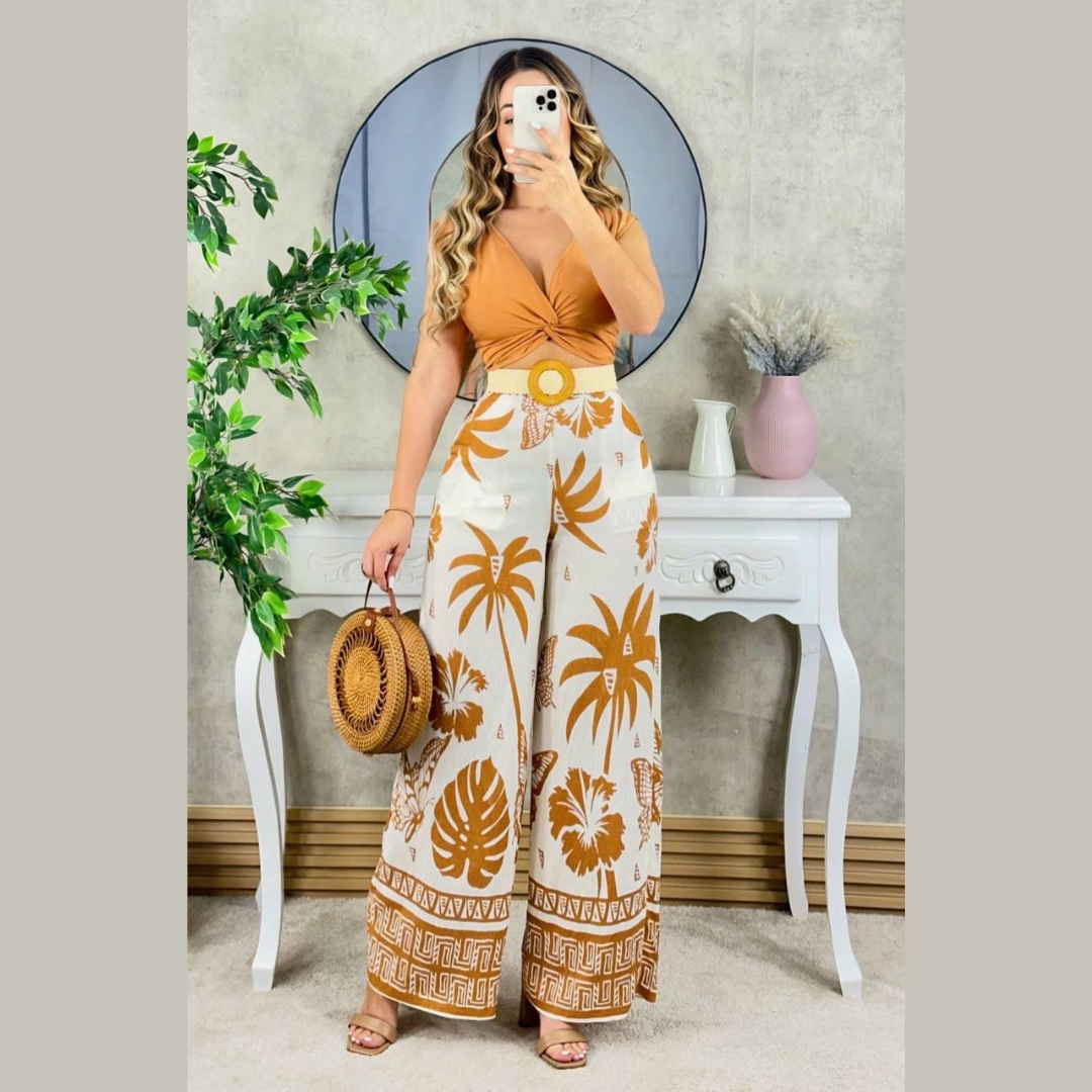 Conjunto de pantalón palazzo estampado y top cruzado