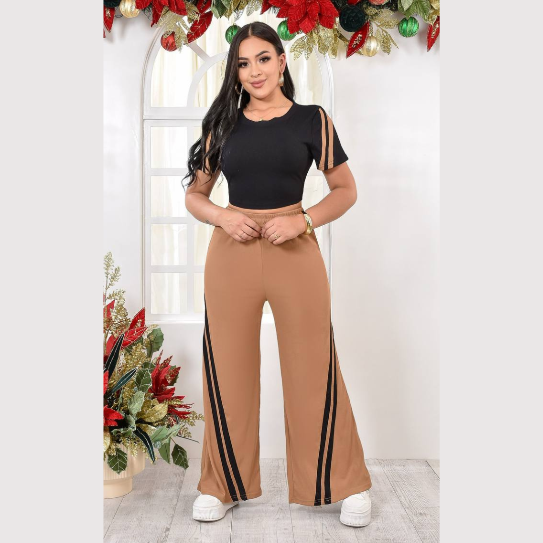 Conjunto femenino de dos piezas con camiseta corta y pantalón