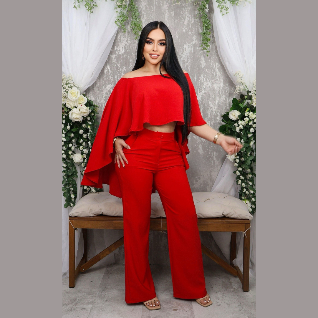 Conjunto elegante de dos piezas con capa asimétrica y pantalón bota ancha