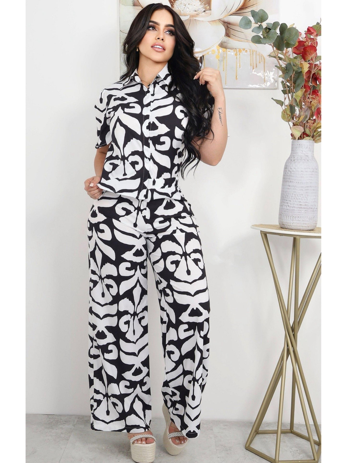 Conjunto con pantalon palazzo y camisa corta