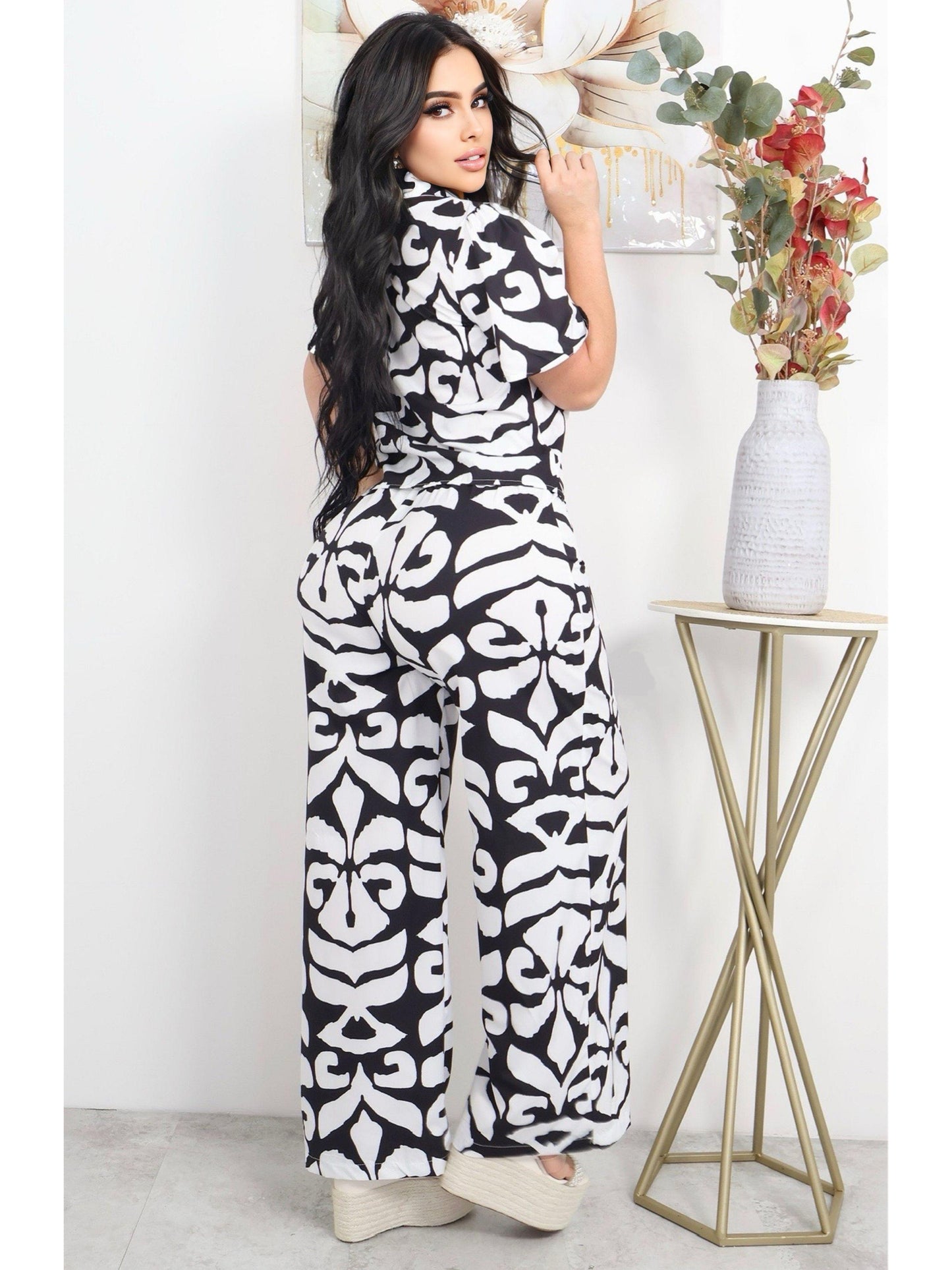 Conjunto con pantalon palazzo y camisa corta