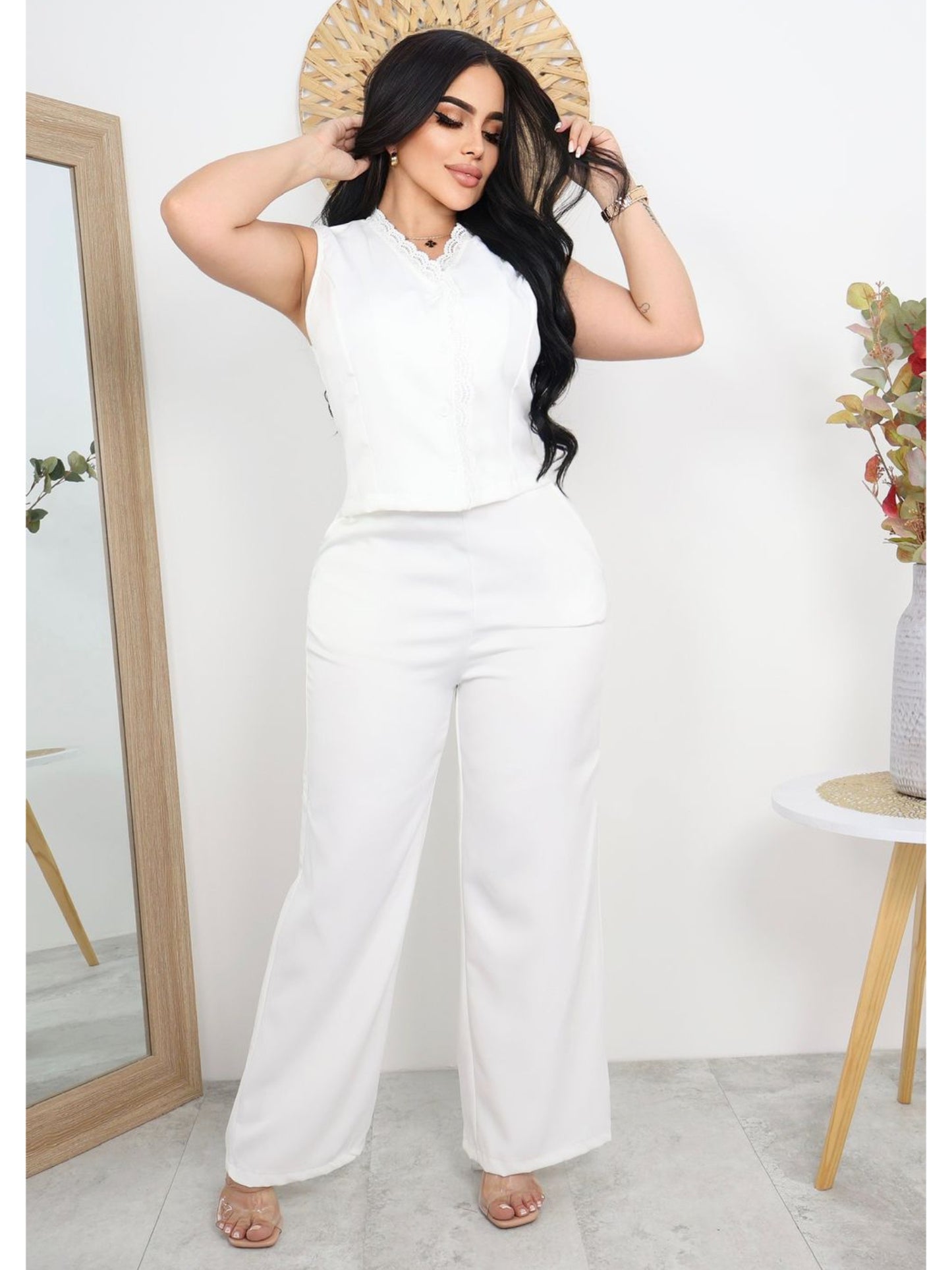 Conjunto Elegante de Dama sin Mangas – Blusa con Botones y Pantalón Palazzo