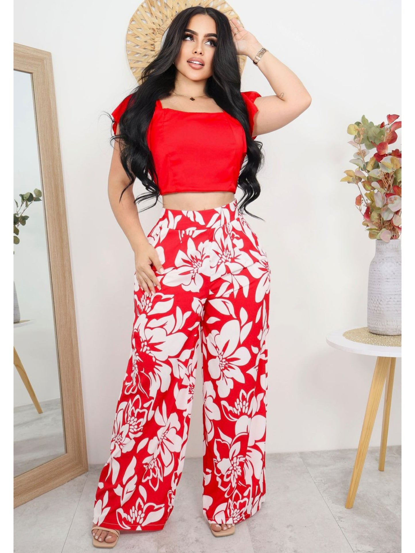 Conjunto Floral Dama de Dos Piezas – Blusa Manga Corta y Pantalón Palazzo Estampado