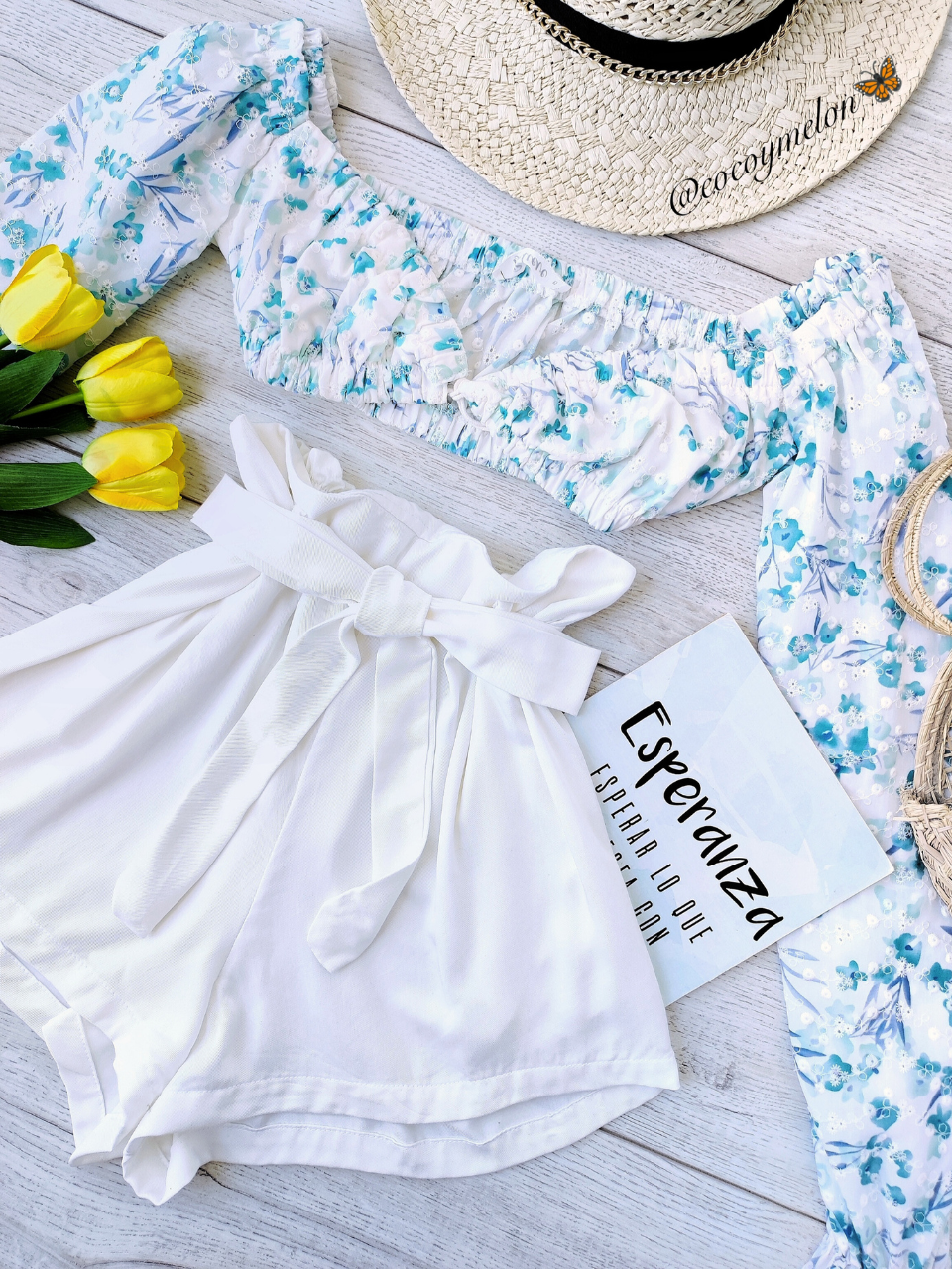 Blusa ojalillo estampado lindo