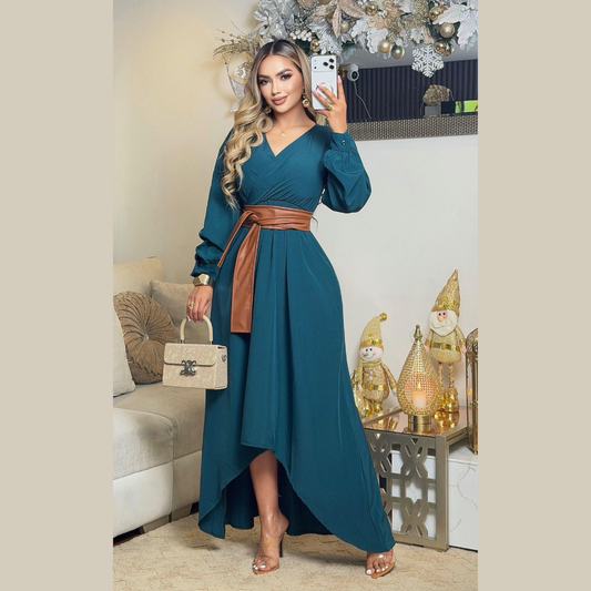 Vestido elegante de manga larga con corte cruzado