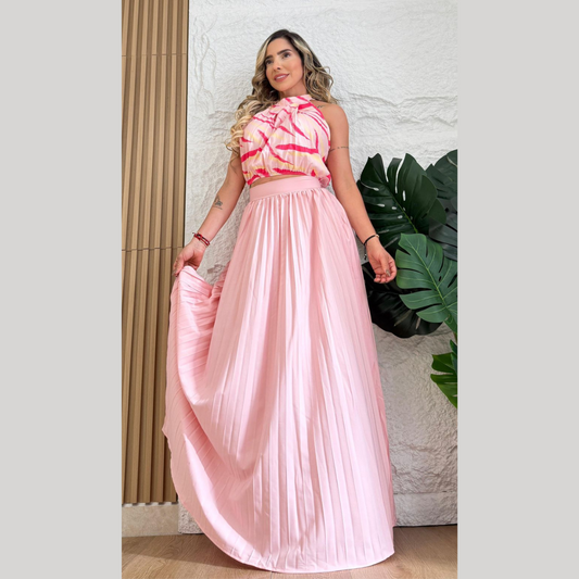 Conjunto Dama Elegante con Blusa Estampada y Falda Plisada Larga