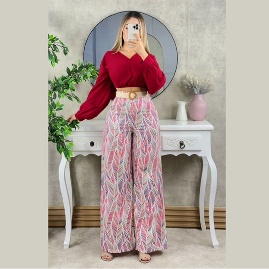 Conjunto para mujer de blusa cruzada y pantalón palazzo estampado