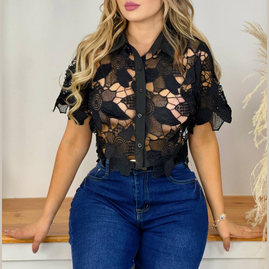 Blusa Casual de Encaje Floral - Estilo Moderno y Fresco