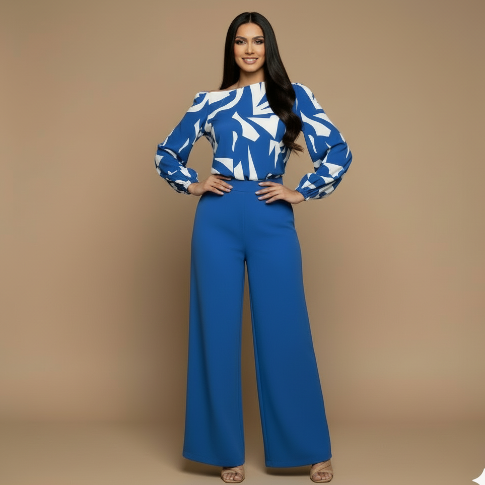 Conjunto femenino elegante con blusa estampada y pantalón de corte amplio