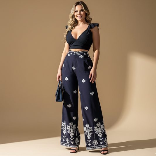 Set de top corto con tirantes decorativos y pantalón largo