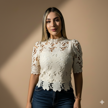 Blusa elegante de encaje para mujer con manga corta